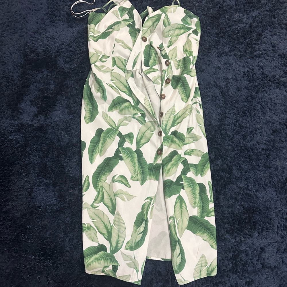 Cute button up Maxi dress